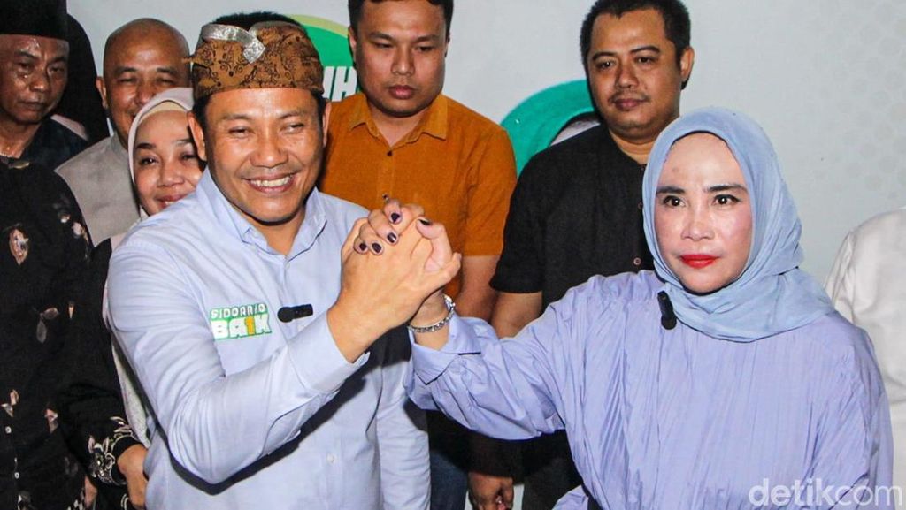 Paslon Pilbup Sidoarjo Subandi-Mimik.